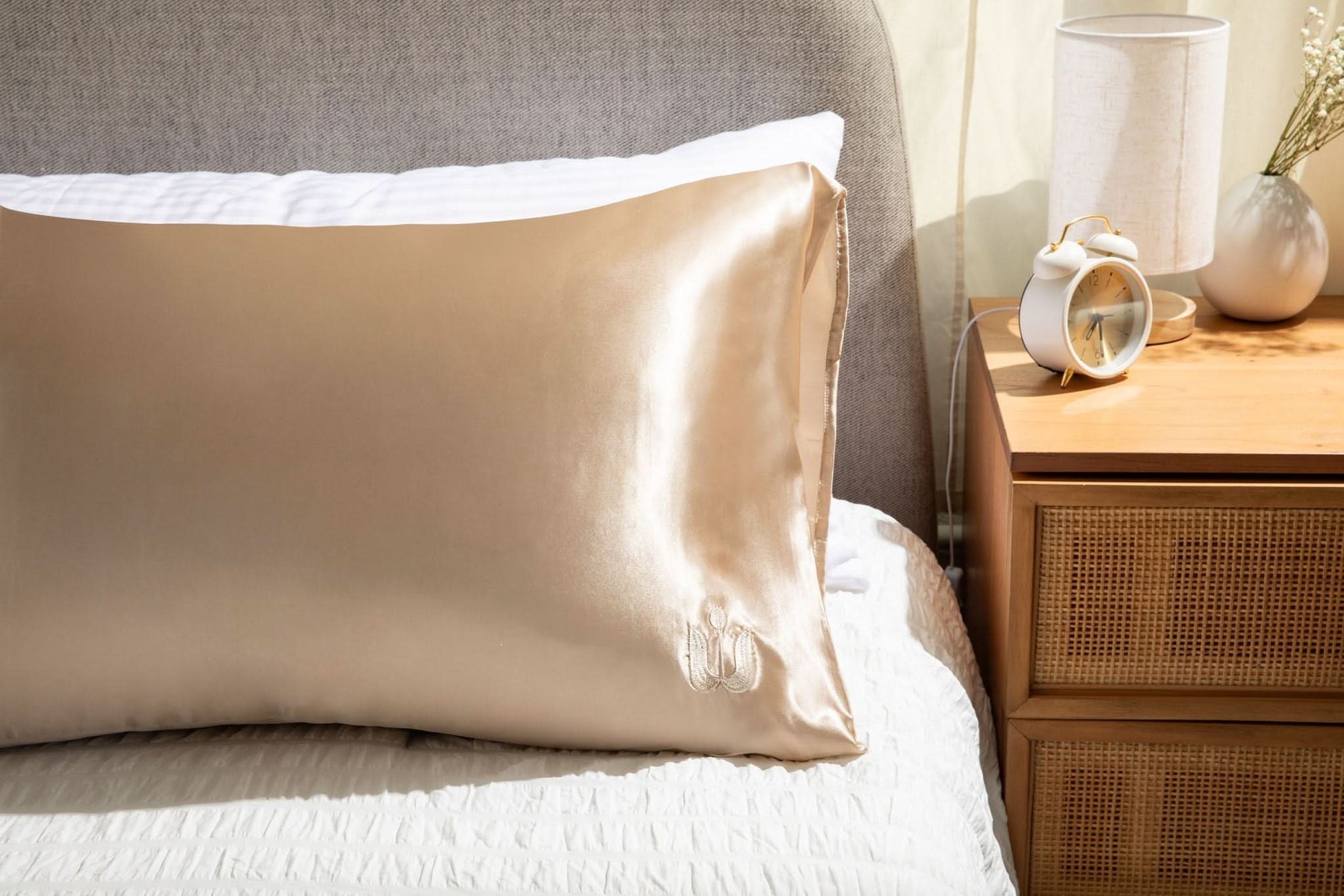 Satin Pillowcase Frizz-Free Sleep