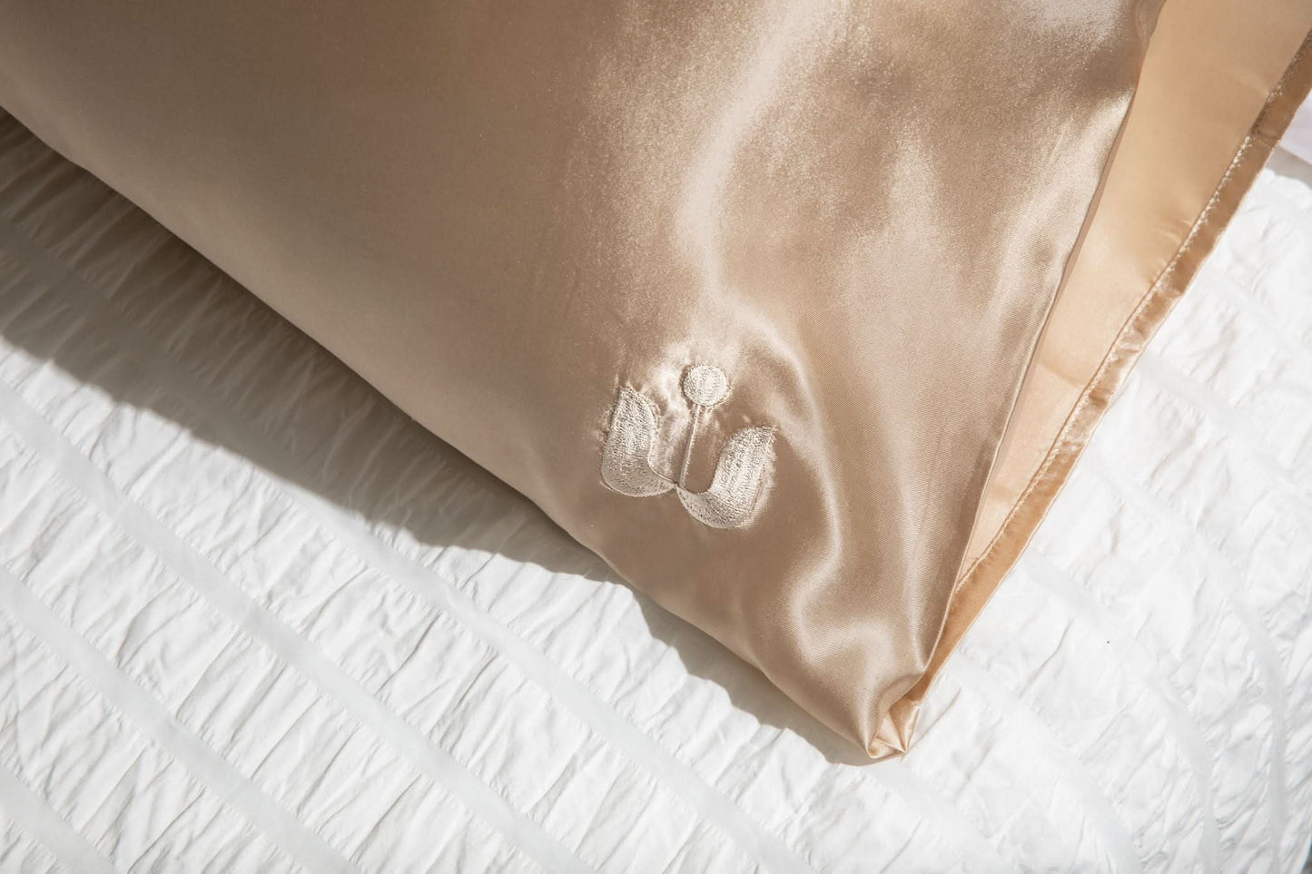 Satin Pillowcase Frizz-Free Sleep